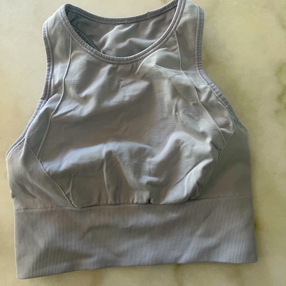 Lululemon lilac razor back size 4